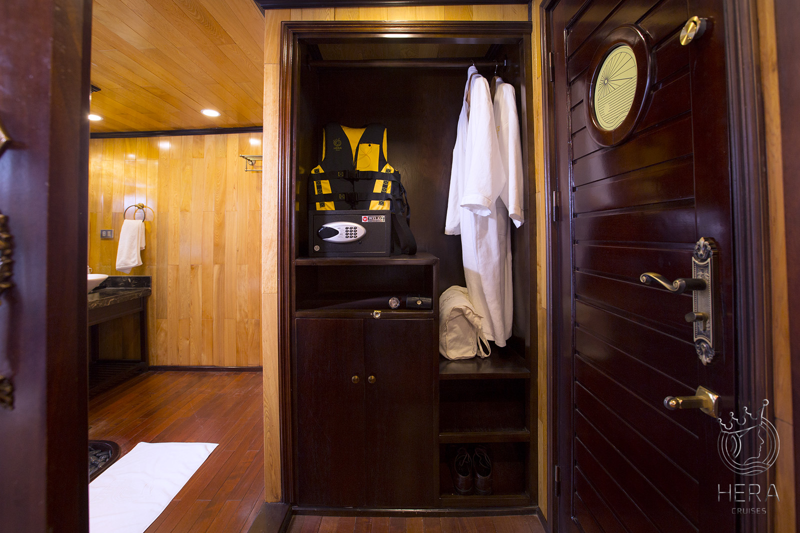 Ocean Suite Cabin